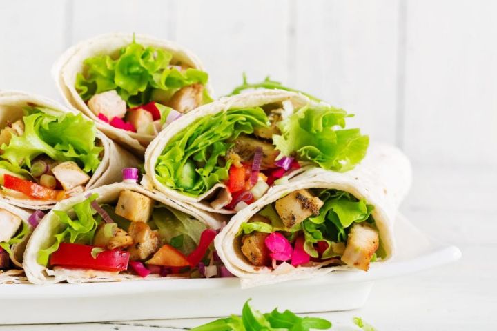 chicken wrap lettuce