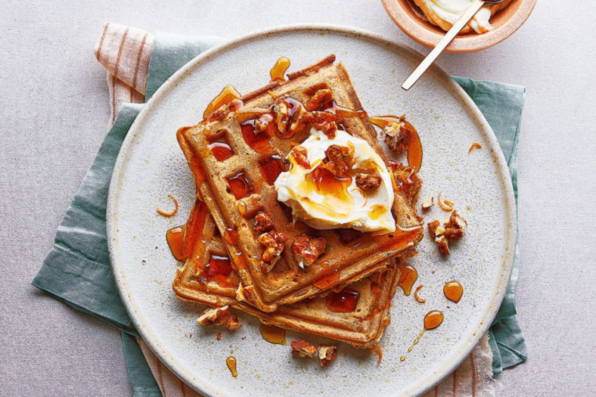 carrot cake waffles